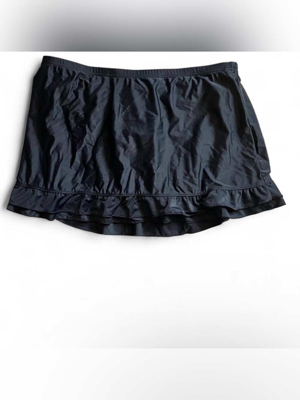Maidenform Black Swim Skirt with Tummy Control